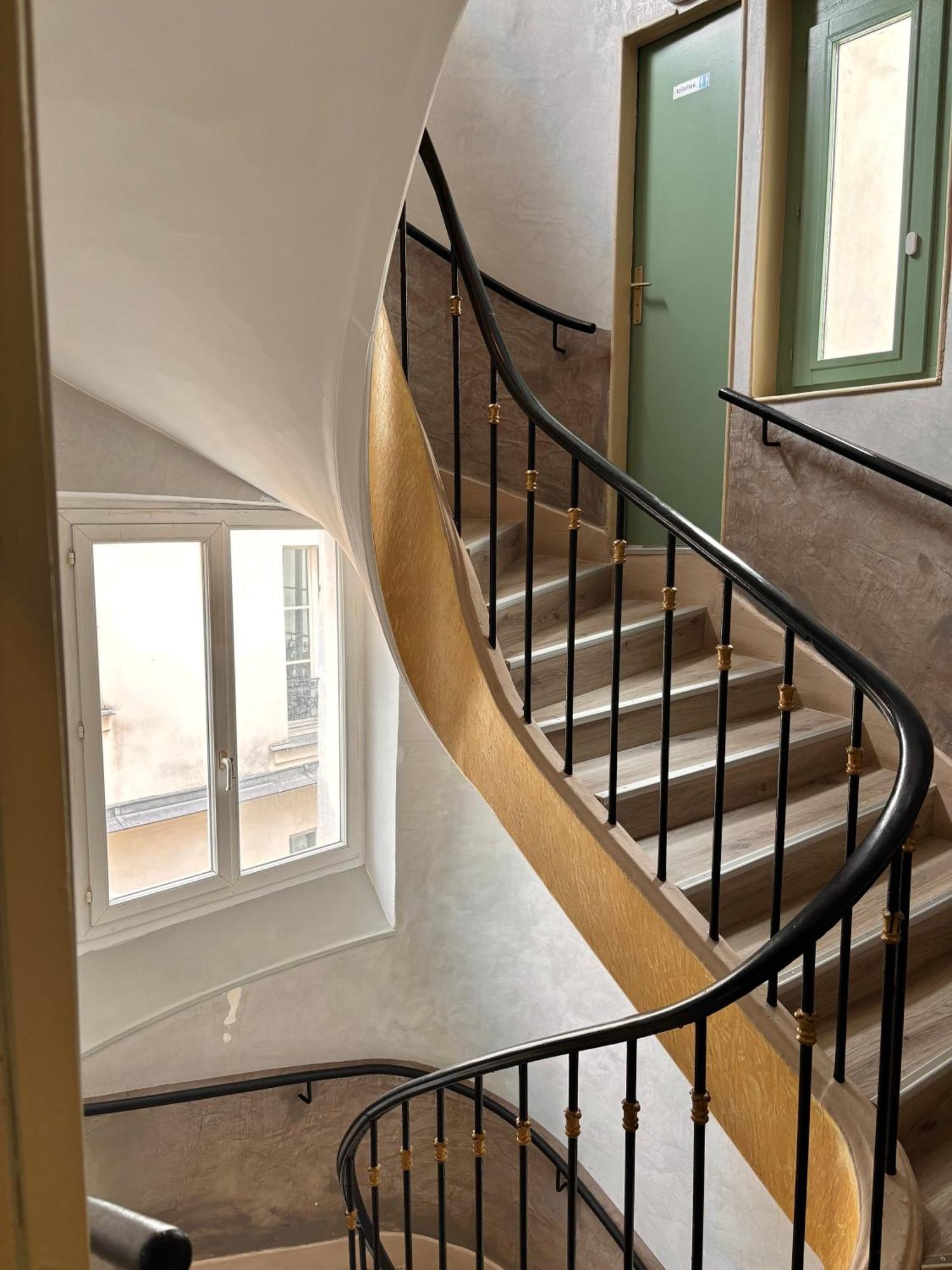 Hotel Des Fontaines Parigi Esterno foto